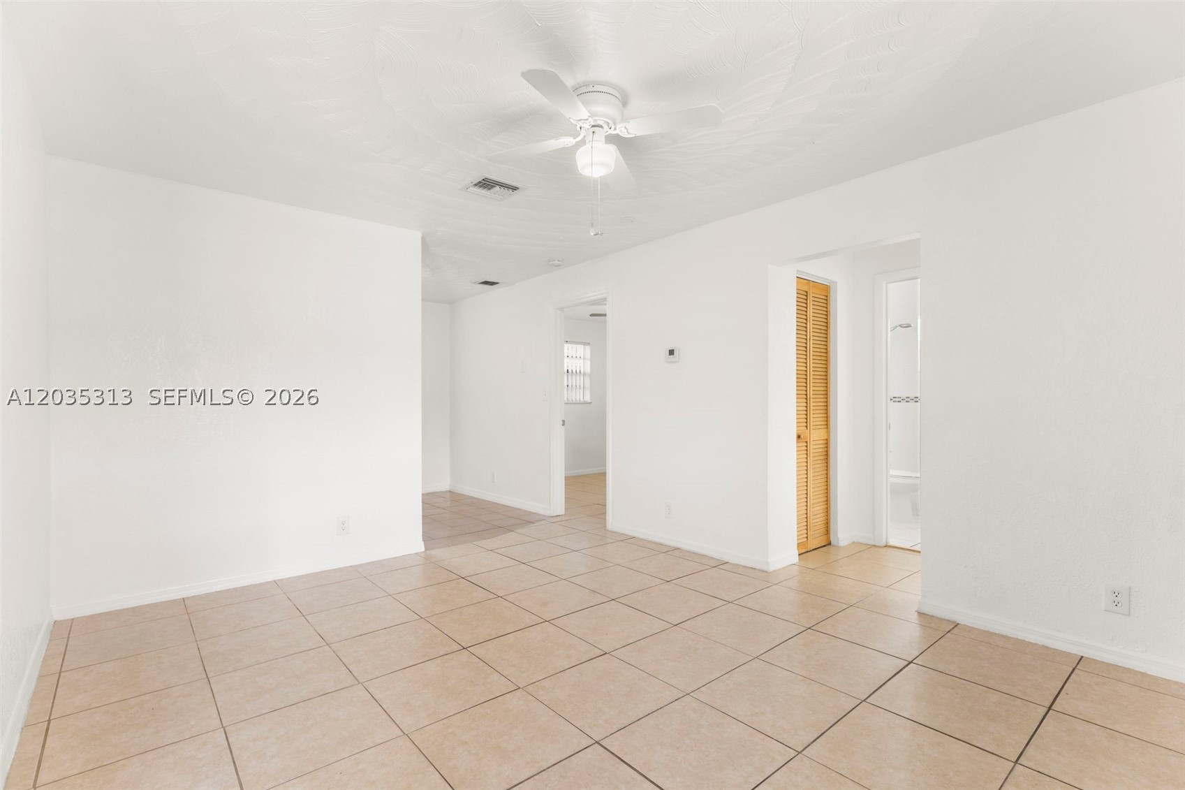 CARVER RANCHES - Residential Lease