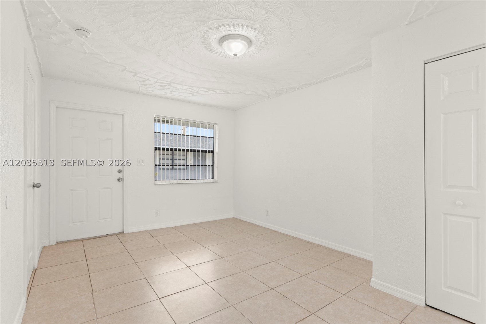 CARVER RANCHES - Residential Lease