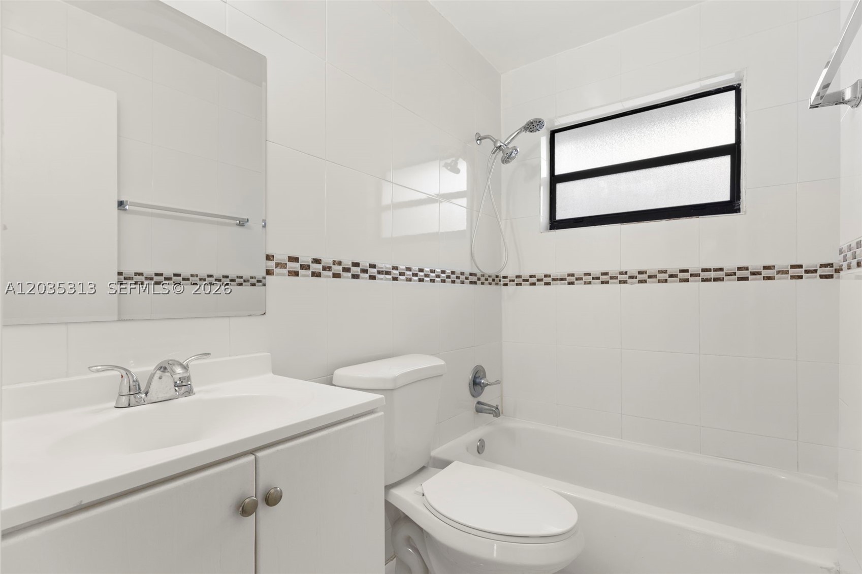 CARVER RANCHES - Residential Lease