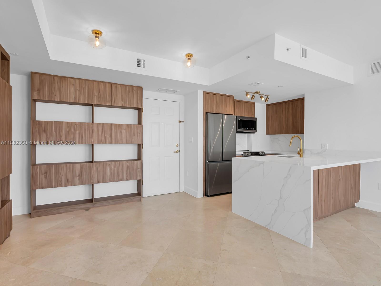 ONE VILLAGE PLACE CONDO - Residential Lease