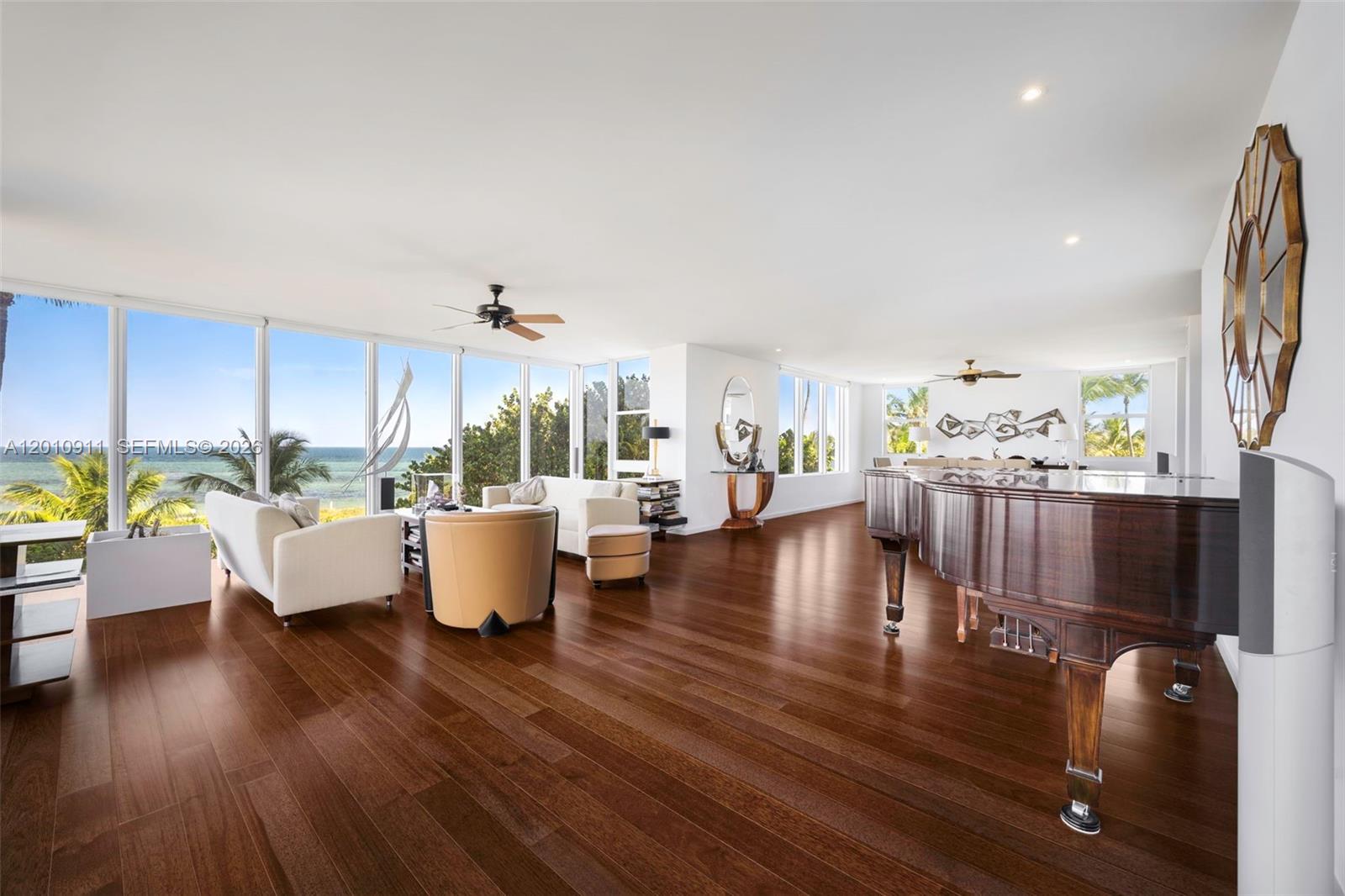 ISLAND HOUSE APT INC - CO - Residential