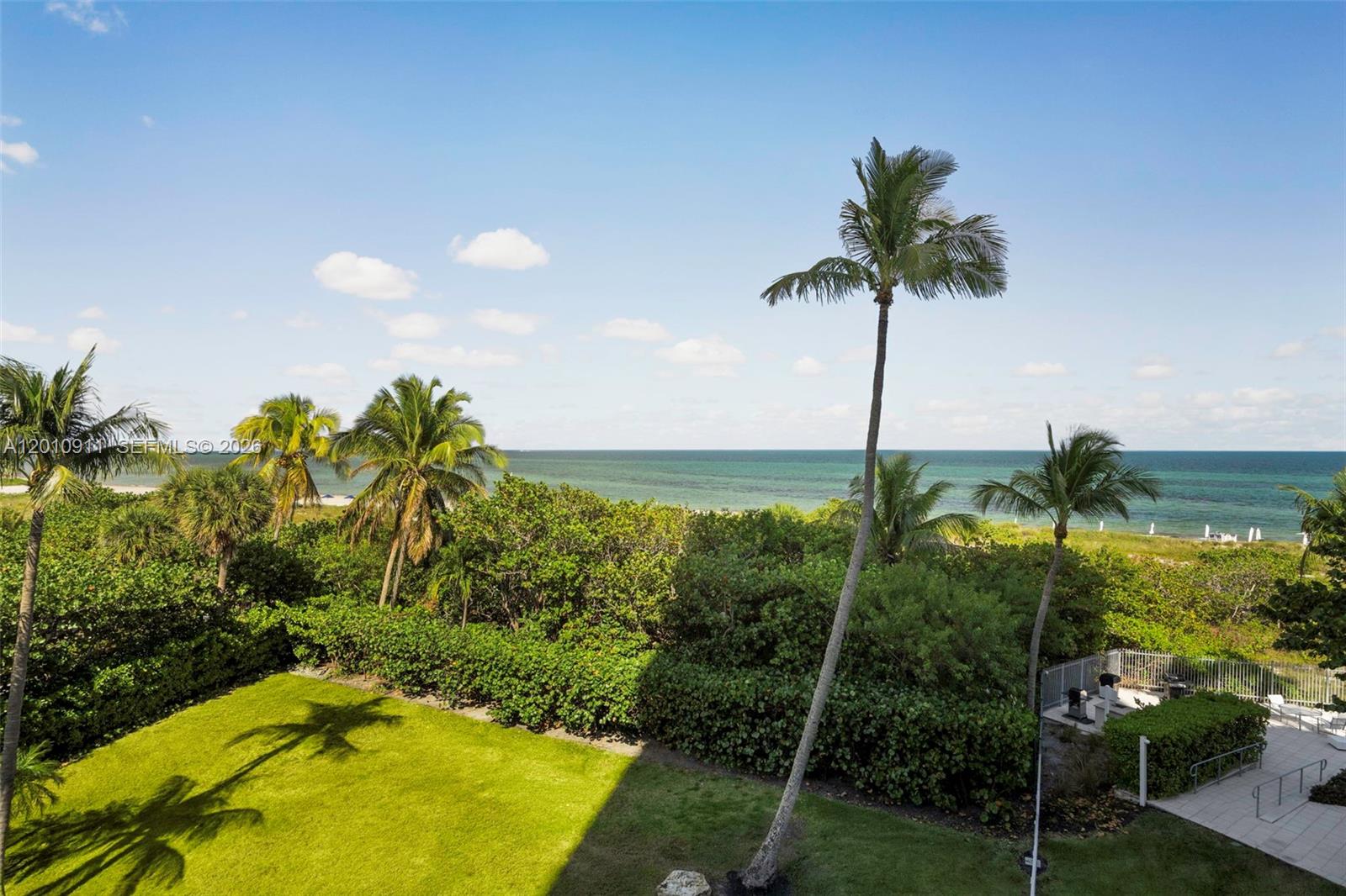 ISLAND HOUSE APT INC - CO - Residential