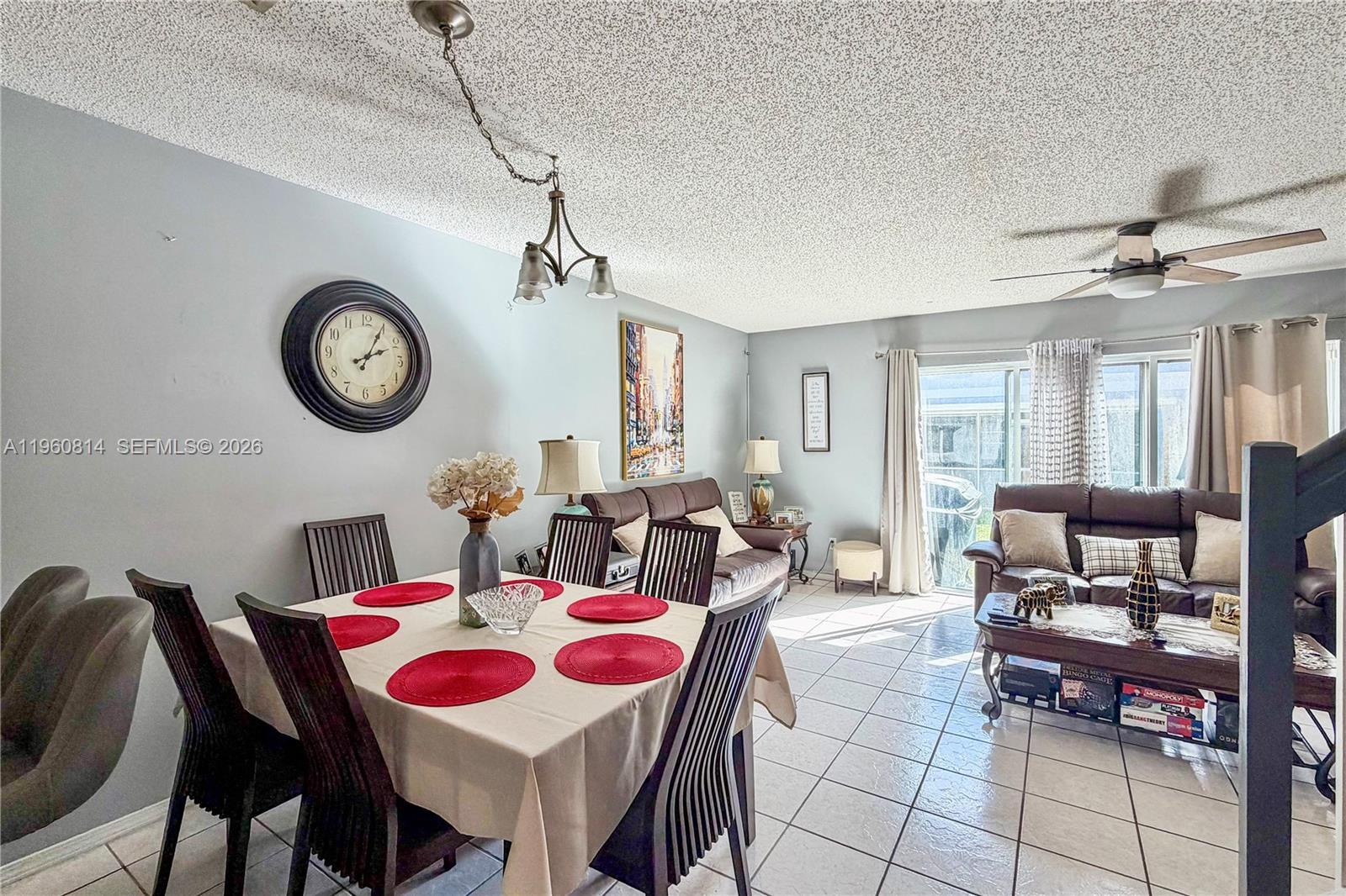 CHAPEL TRAIL II - Residential Lease
