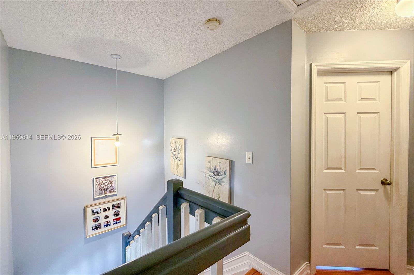 CHAPEL TRAIL II - Residential Lease