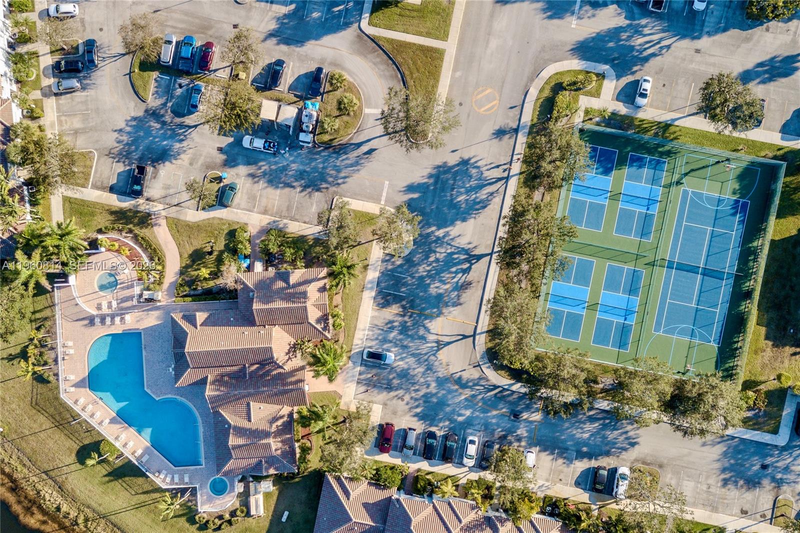 CHAPEL TRAIL II - Residential Lease