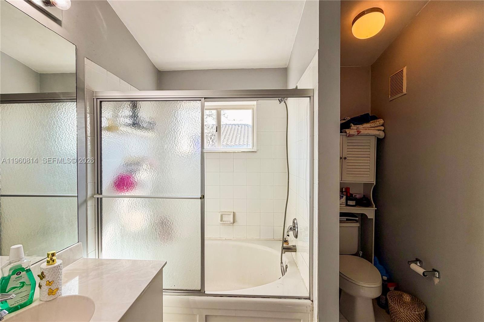 CHAPEL TRAIL II - Residential Lease
