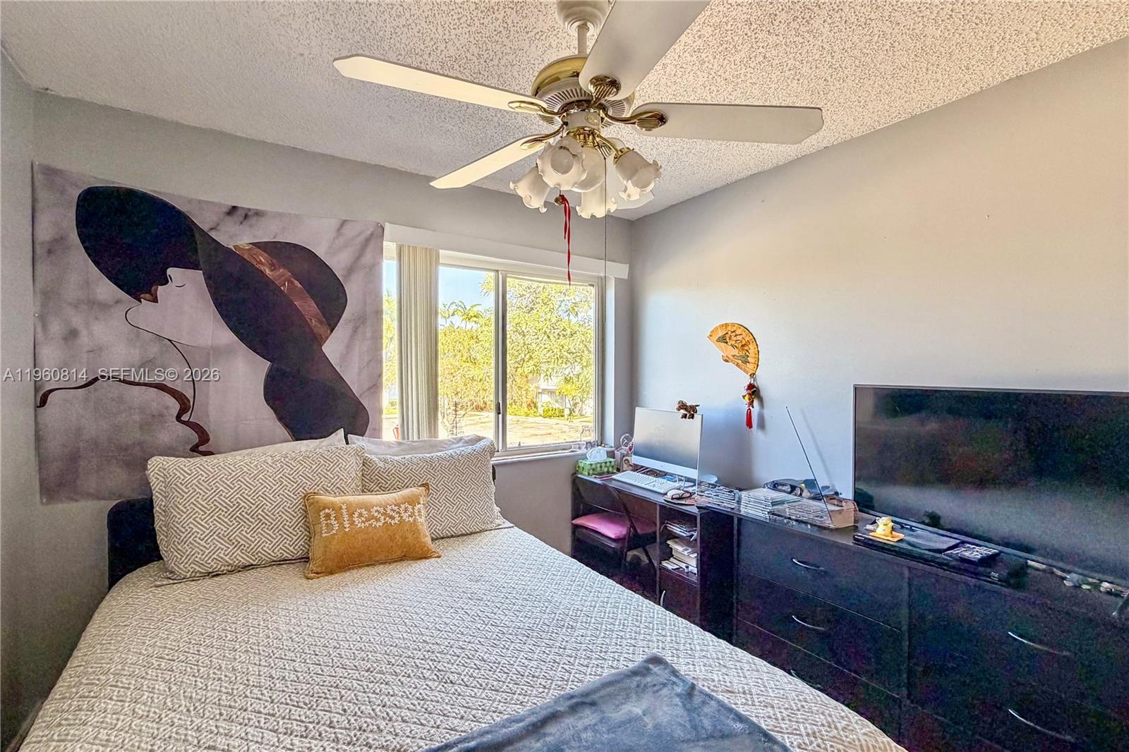 CHAPEL TRAIL II - Residential Lease