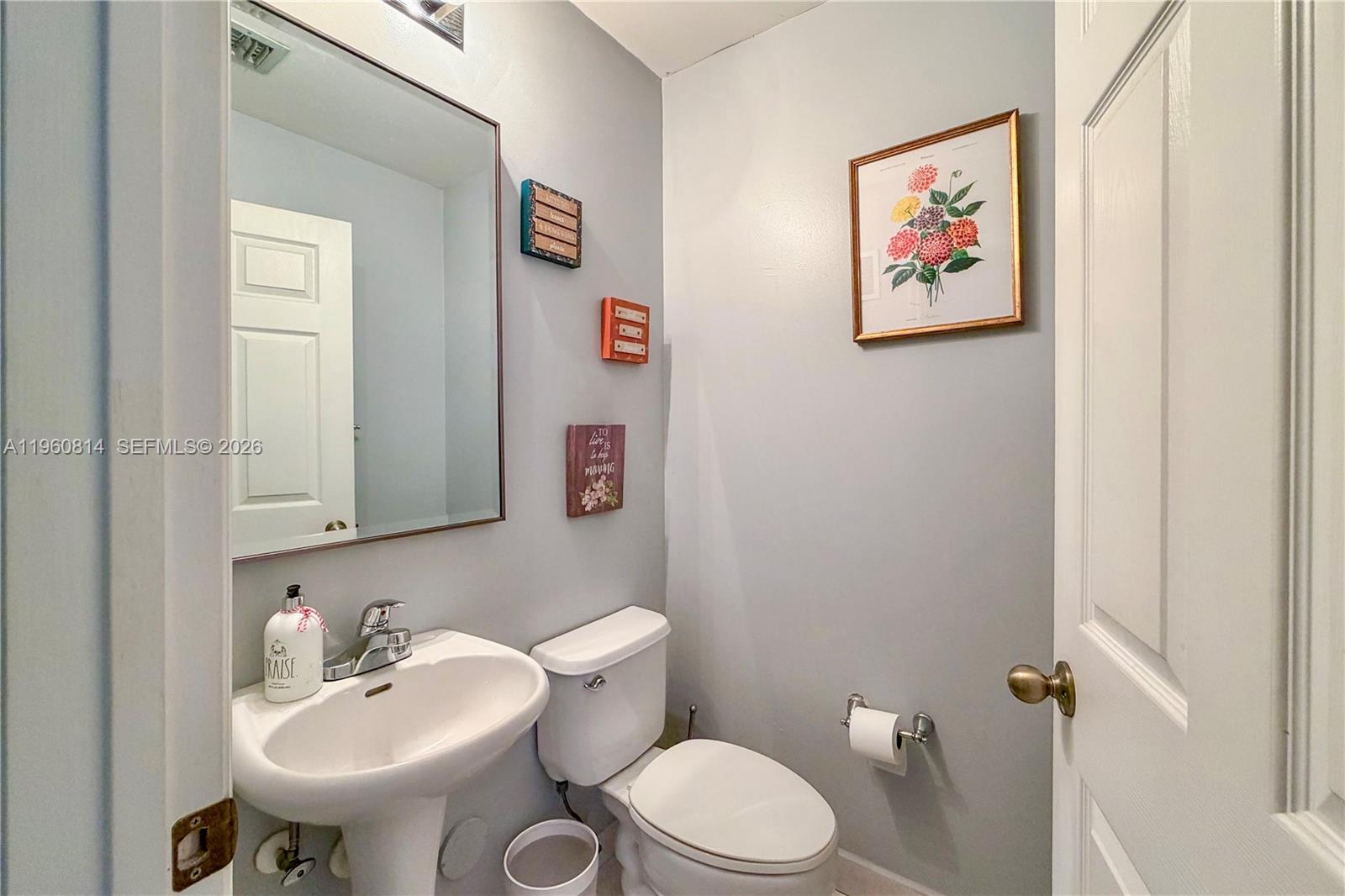 CHAPEL TRAIL II - Residential Lease
