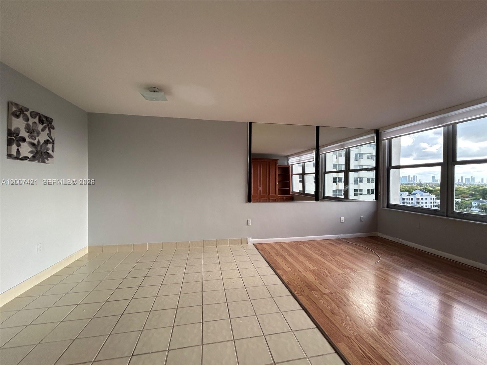 TRITON TOWER CONDO - Residential