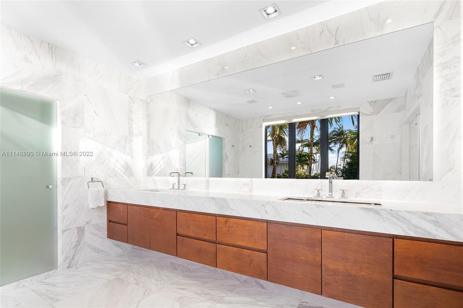 SUNSET LAKE EXTENSION - Residential