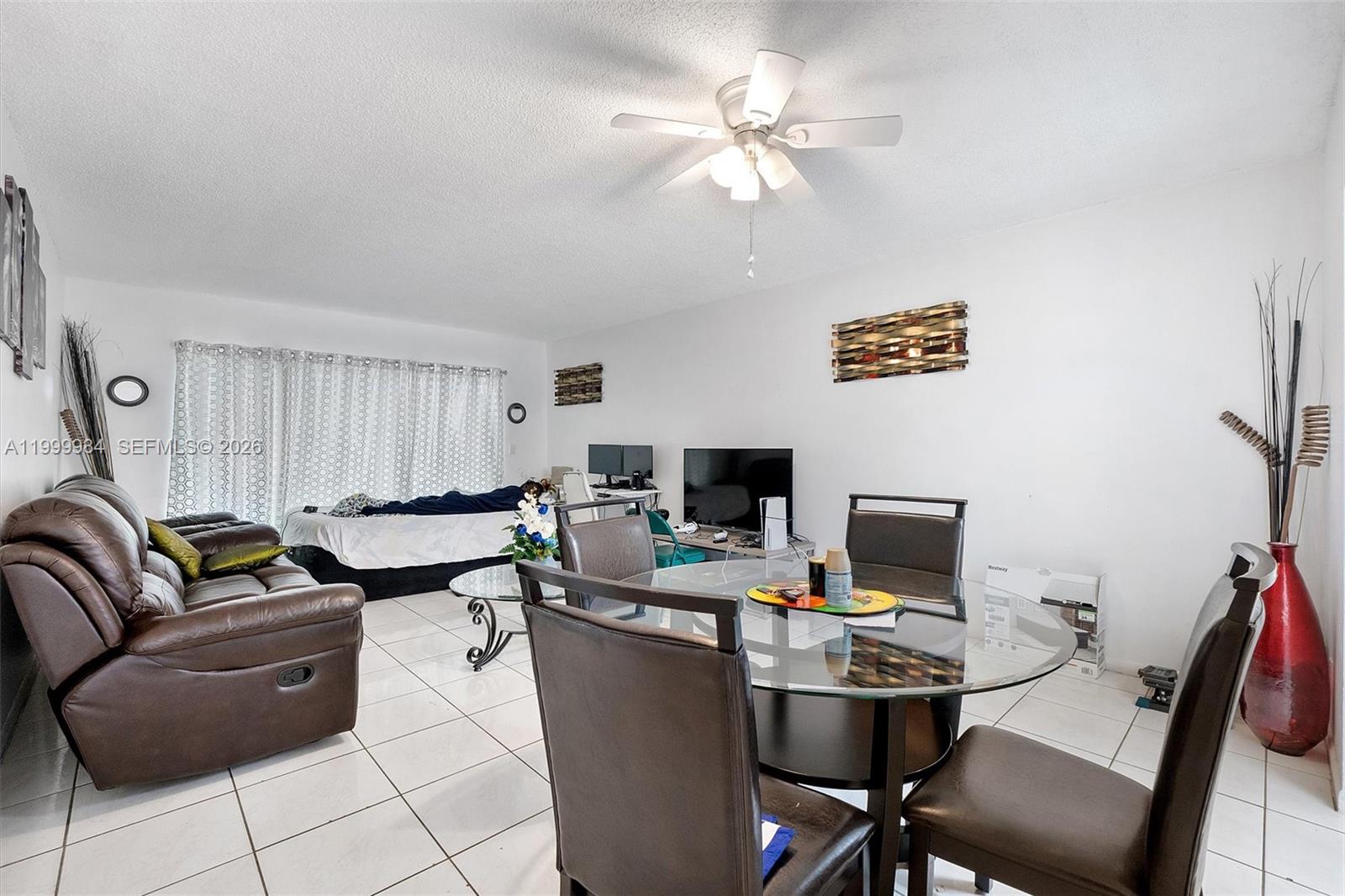 VILLAS AT CORAL SPRINGS - Residential