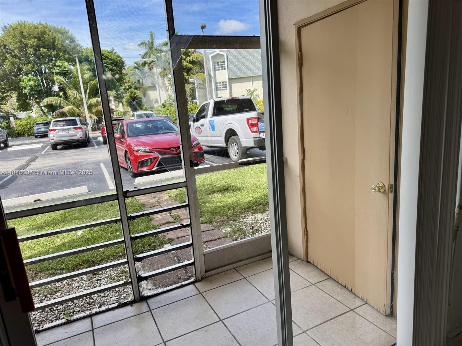 PALMETTO FAIRWAY CONDO - Residential Lease