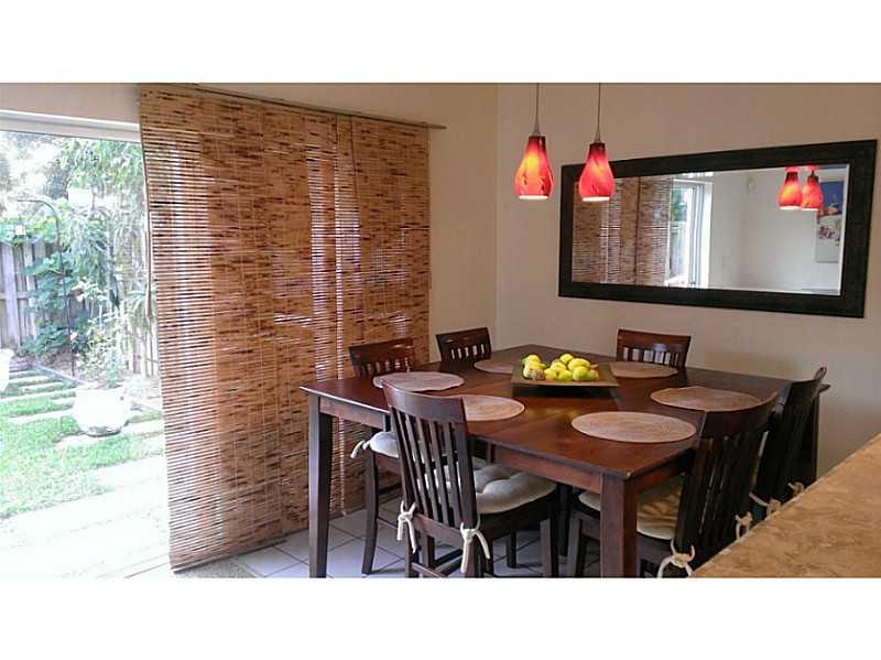 FLORIDIAN ISLES - Residential Lease