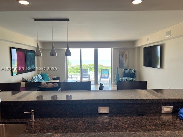 ARLEN BEACH CONDO - Residential Lease