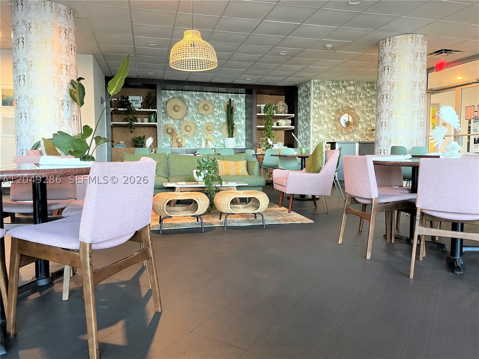 ARLEN BEACH CONDO - Residential Lease