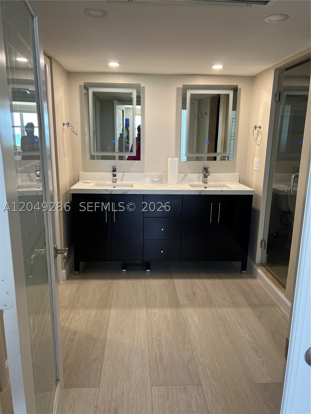 ARLEN BEACH CONDO - Residential Lease