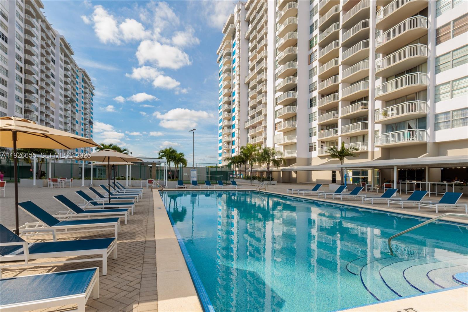 DEL PRADO MARINA - Residential