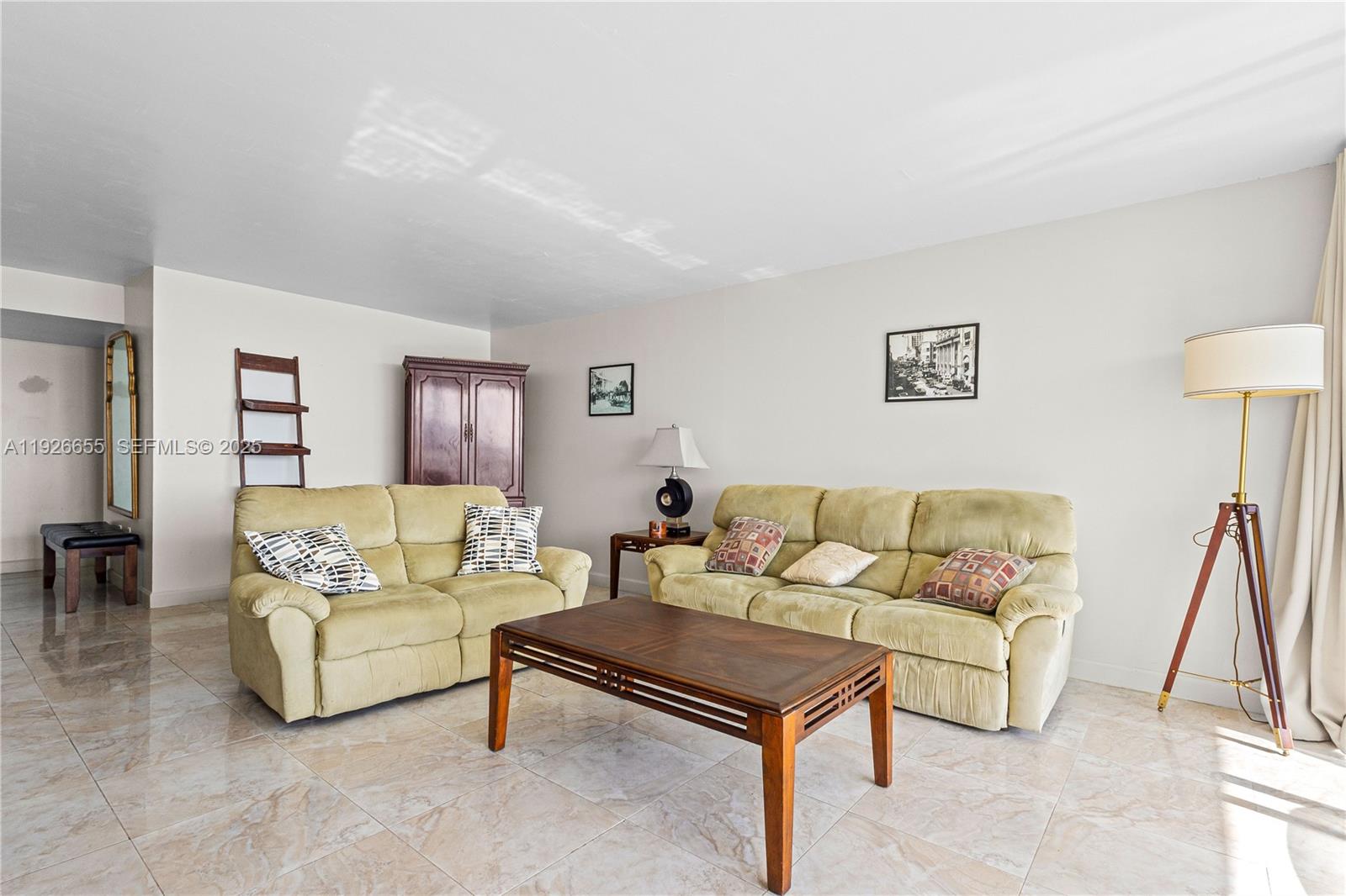 DEL PRADO MARINA - Residential