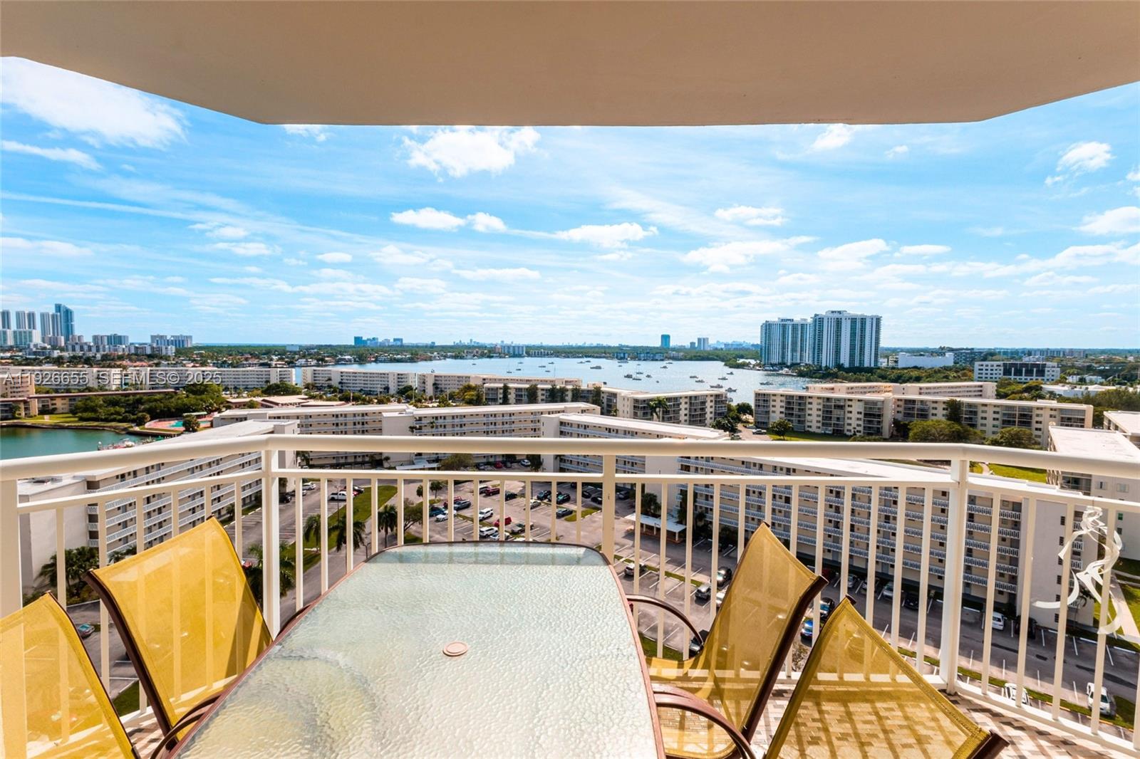 DEL PRADO MARINA - Residential