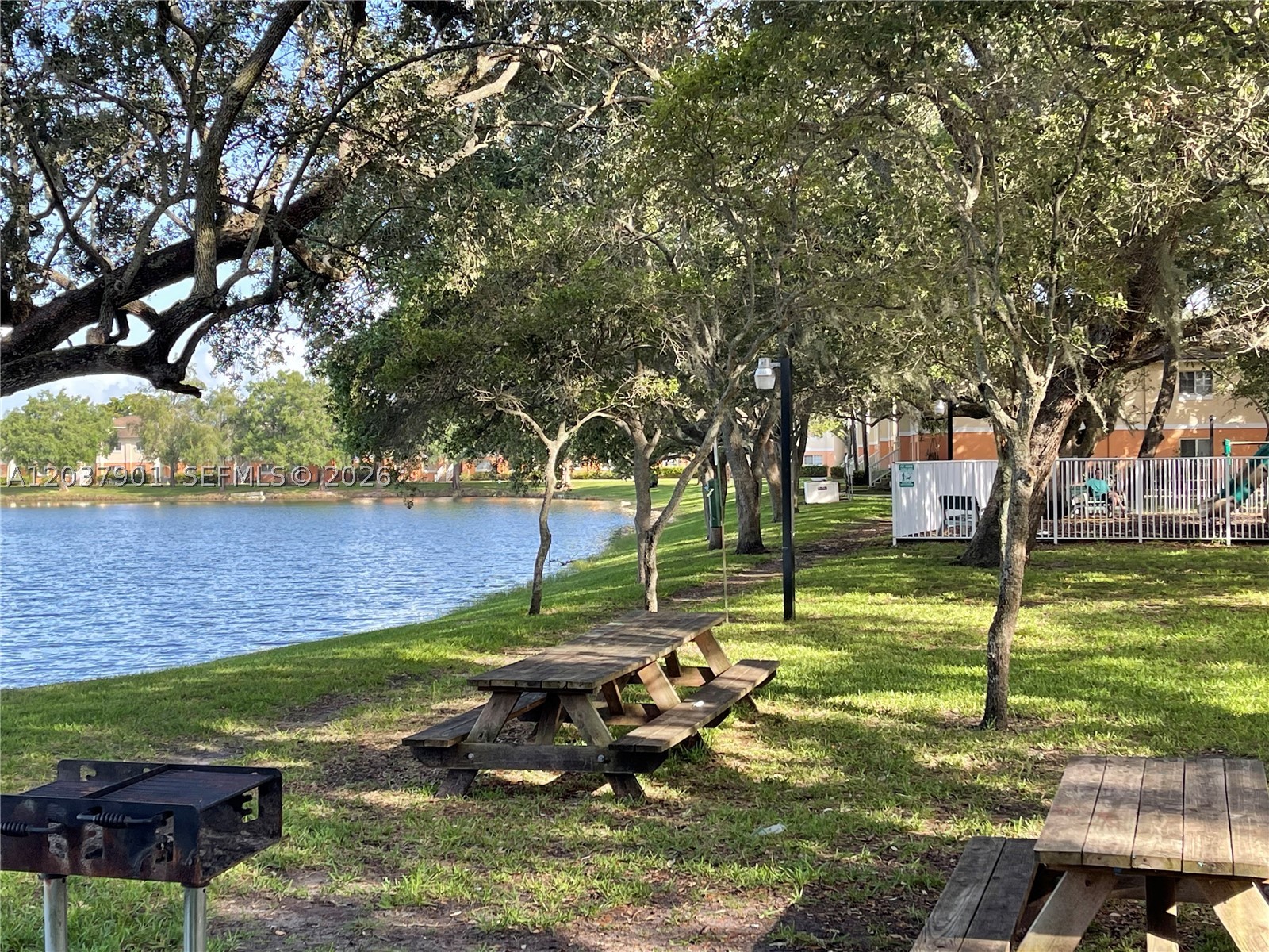 LAKEWOOD AT EMERALD HILLS - Residential Lease
