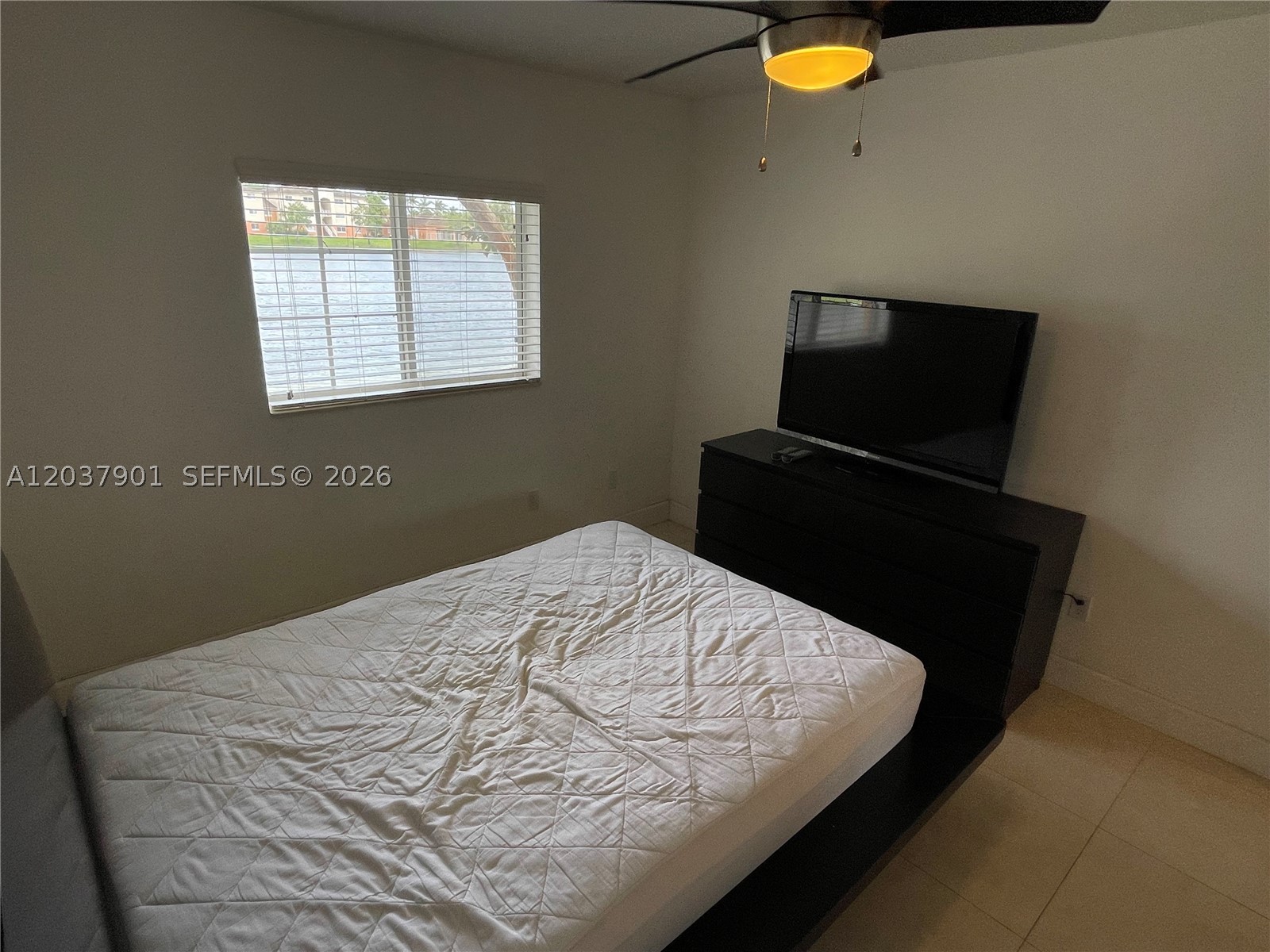 LAKEWOOD AT EMERALD HILLS - Residential Lease