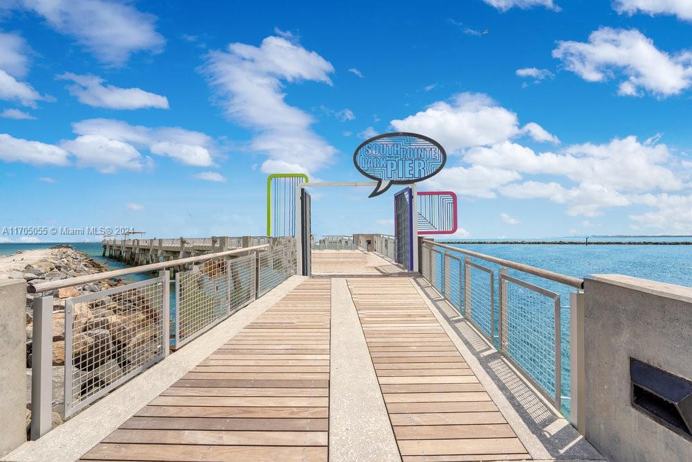 CONTINUUM ON SOUTH BEACH - Residential