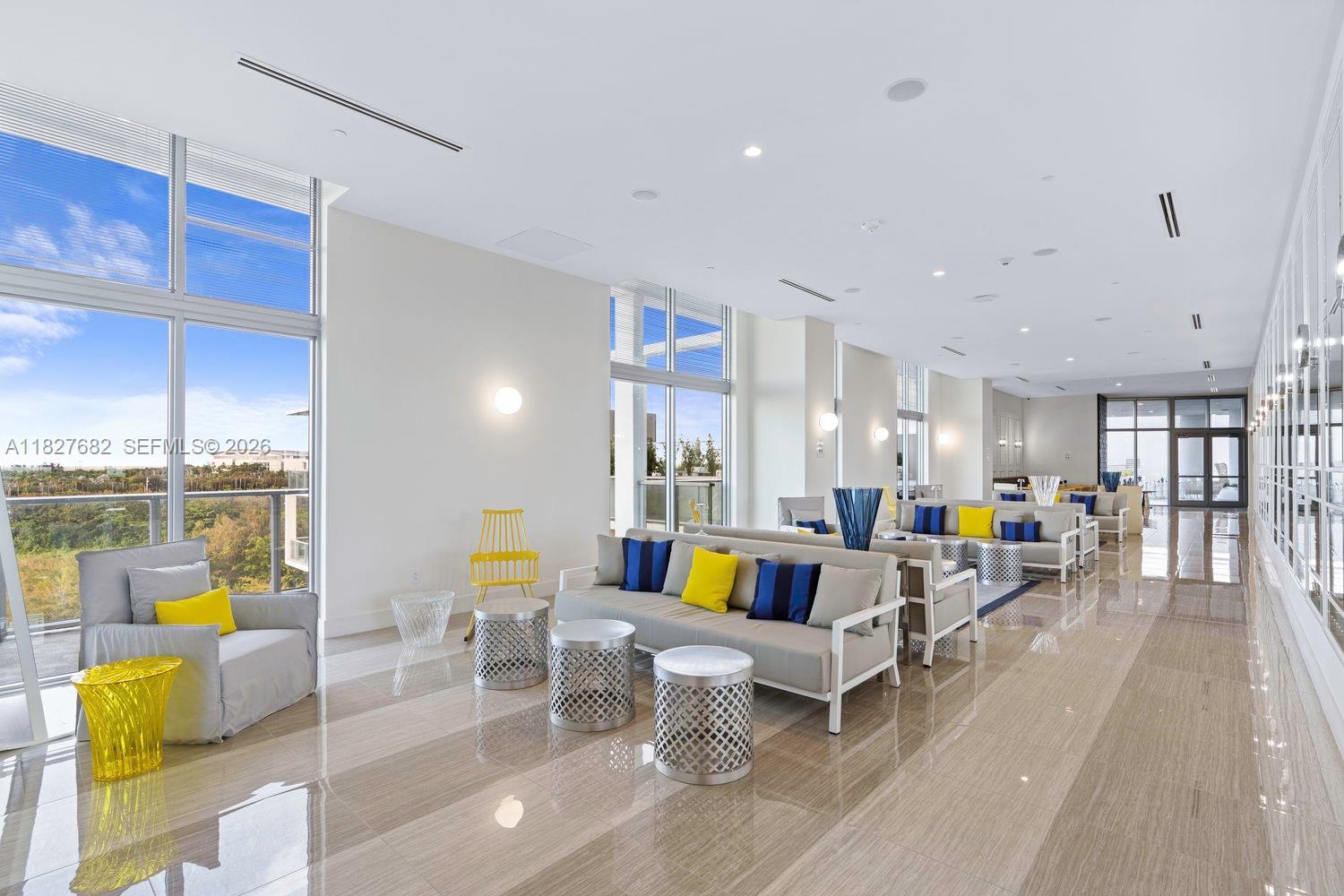 METROPICA NORTH TOWER ONE - Residential