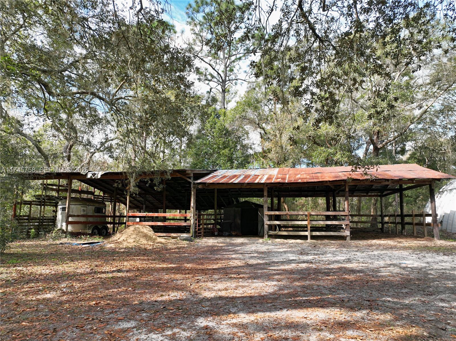 MEADOW WOOD - Residential