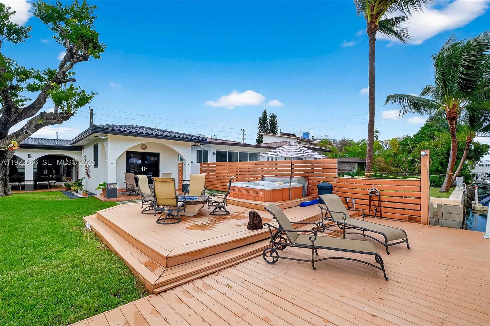 BISCAYNE POINT - Residential