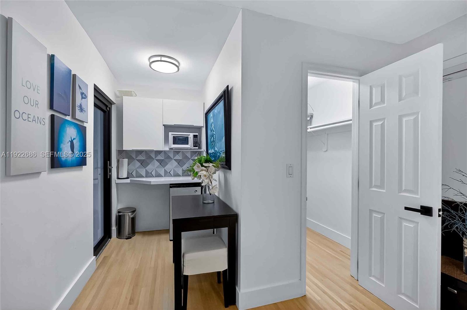 BISCAYNE POINT - Residential