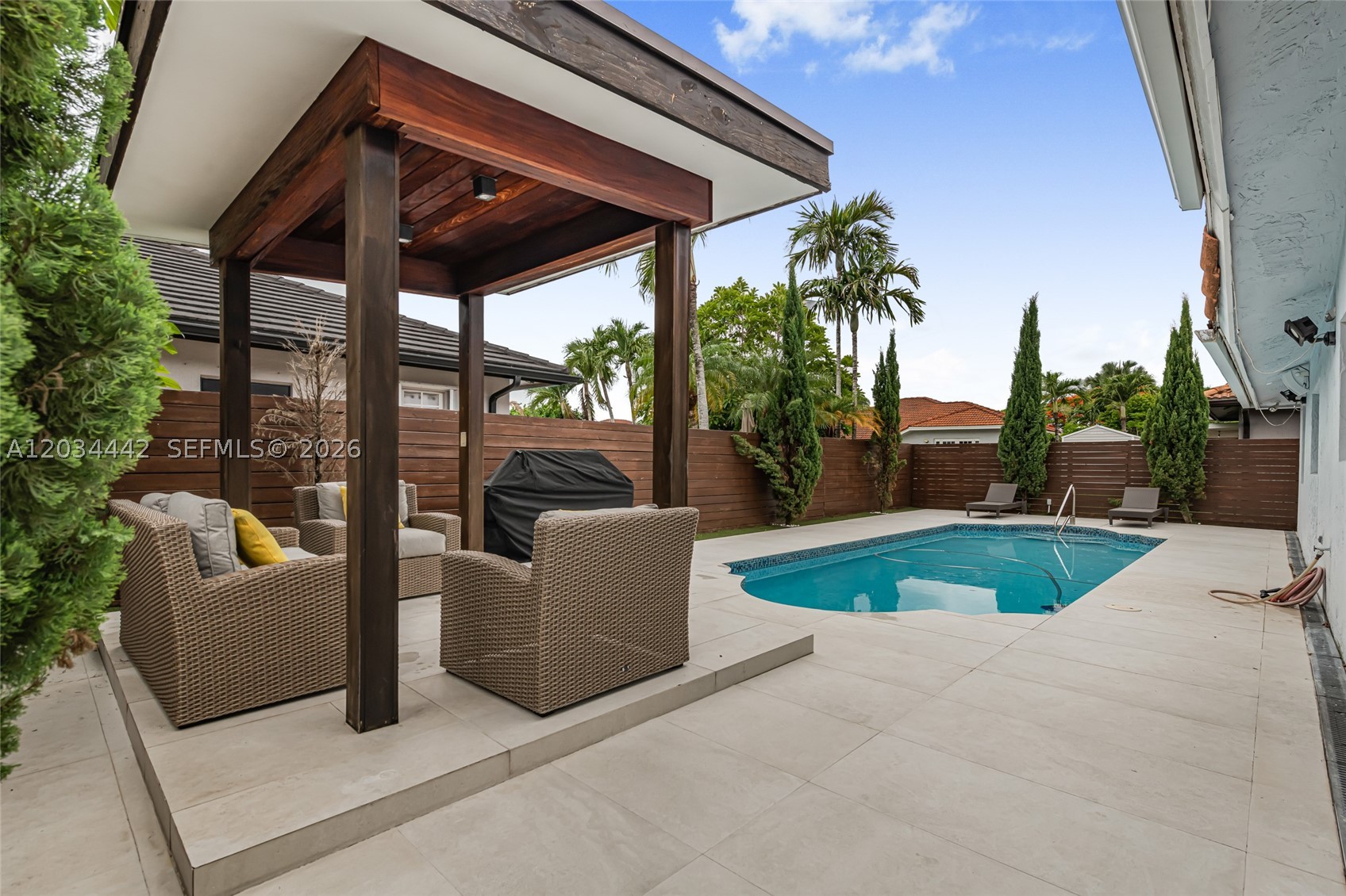 GARDEN HILLS WEST - Residential