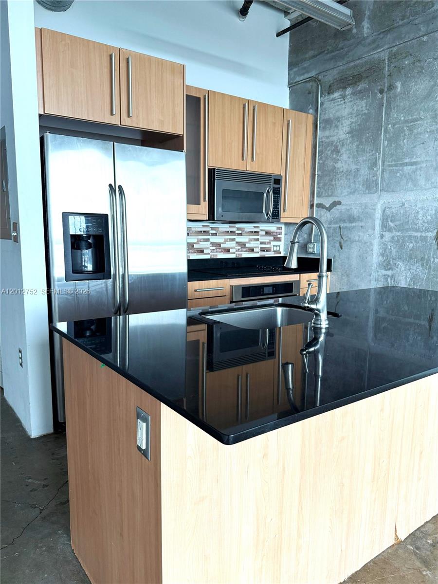 THE BANK CONDO - Residential