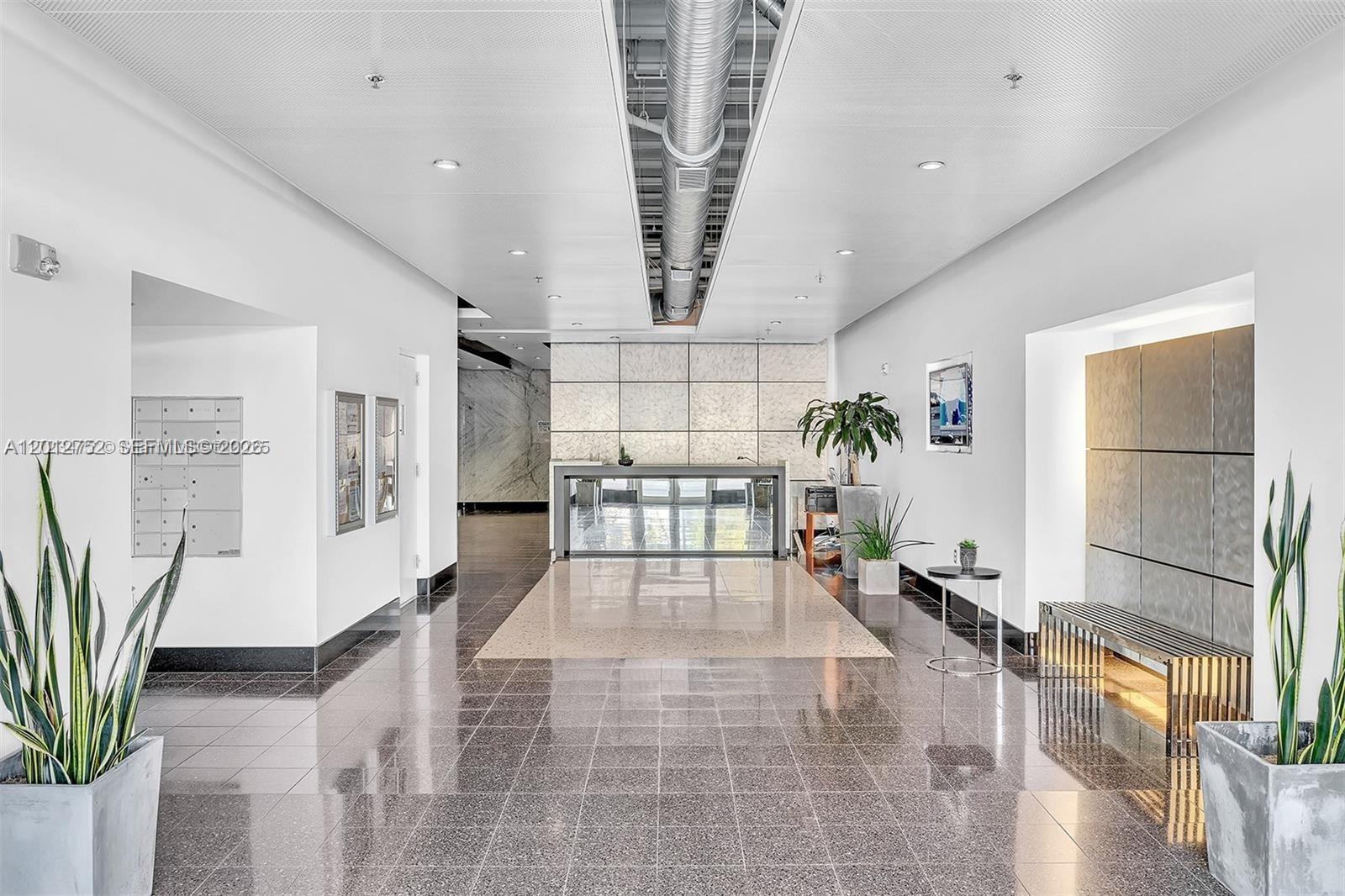 THE BANK CONDO - Residential