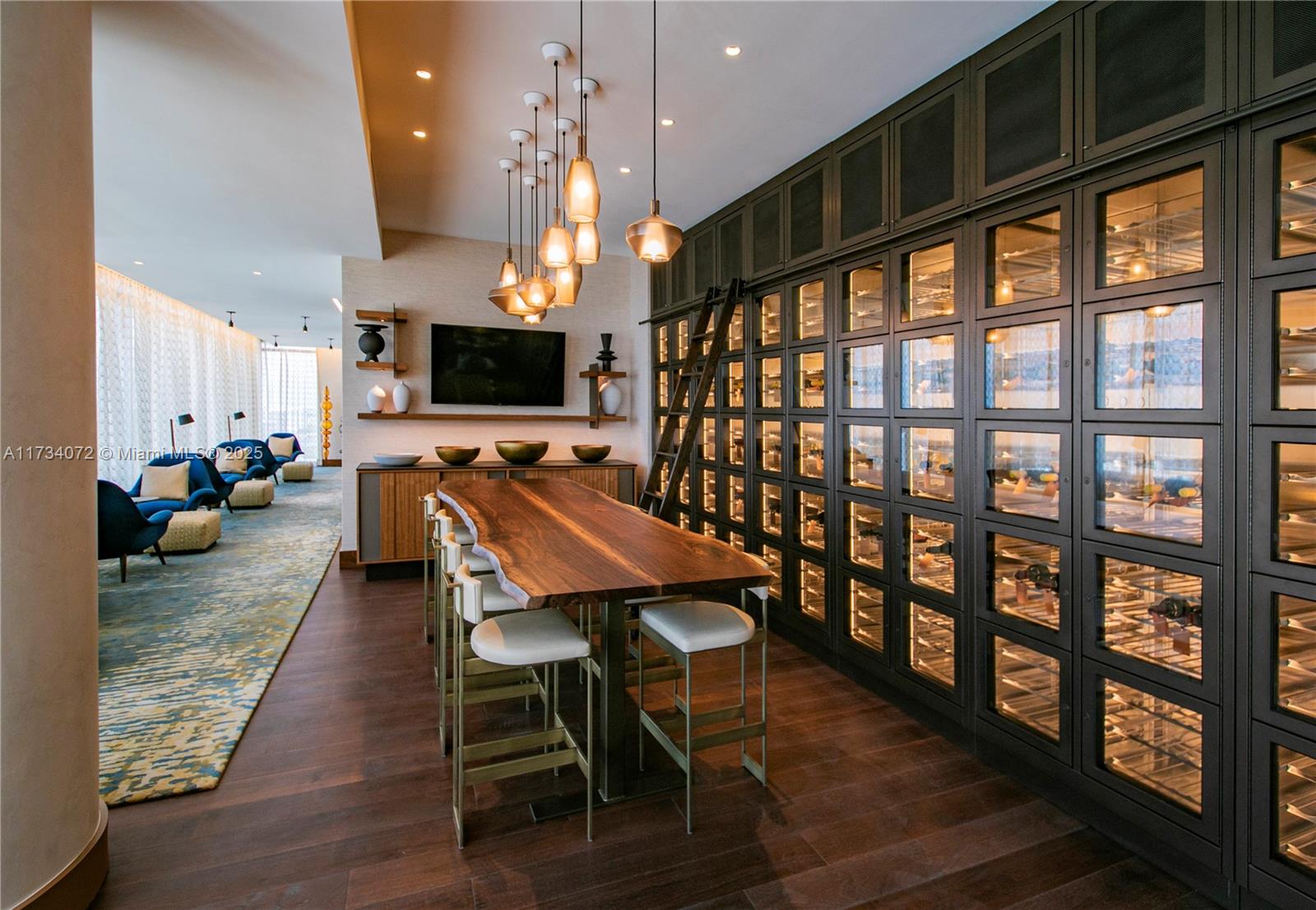 NORTH BISCAYNE BEACH AMEN - Residential