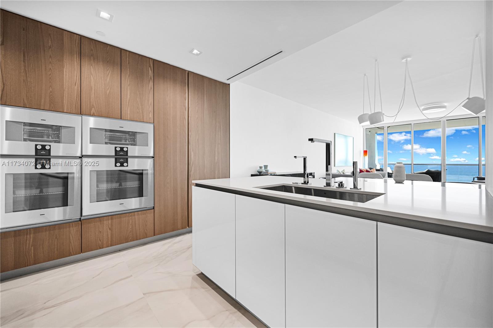 NORTH BISCAYNE BEACH AMEN - Residential