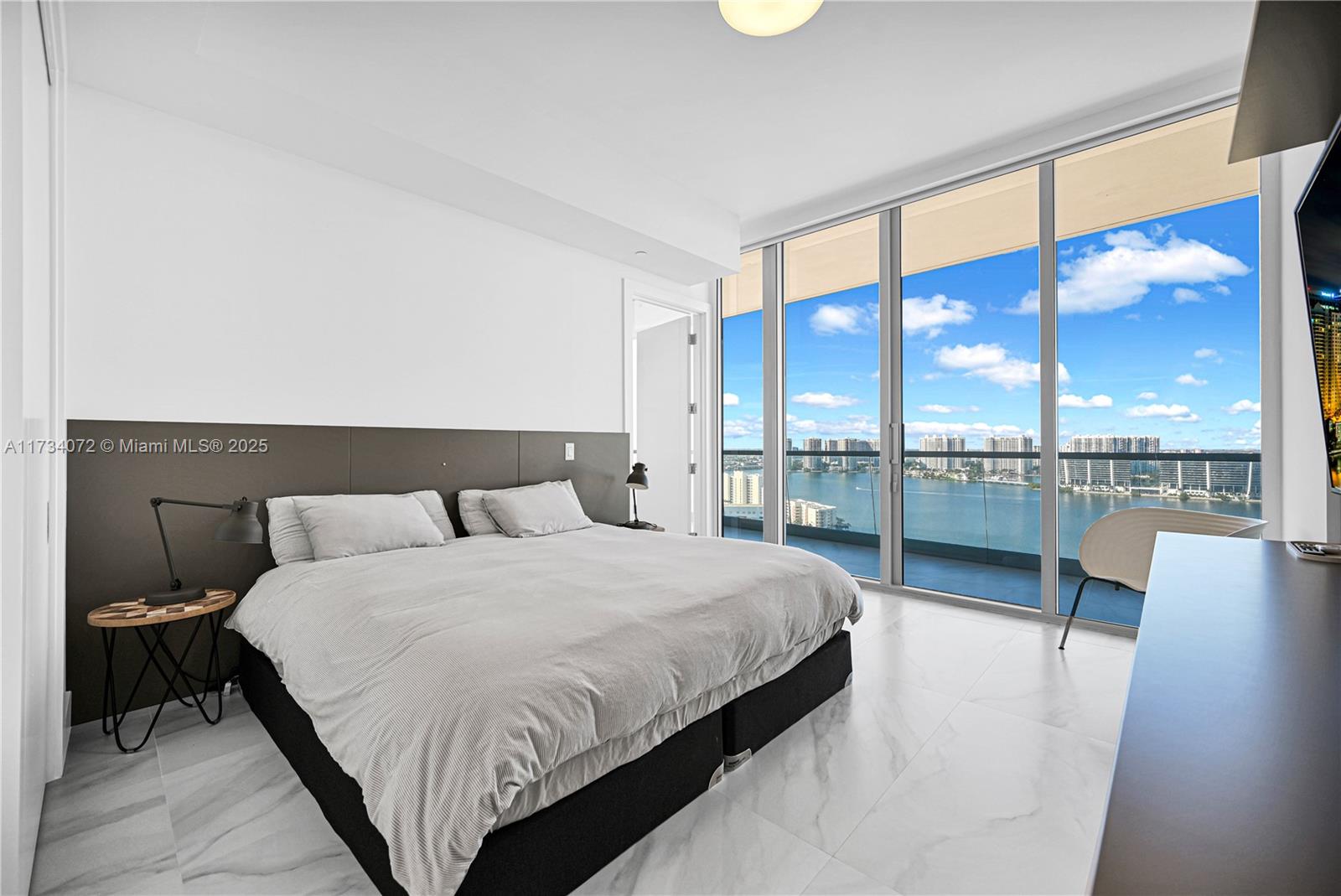 NORTH BISCAYNE BEACH AMEN - Residential