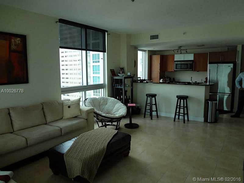 METROPOLITAN MIAMI - Residential Lease
