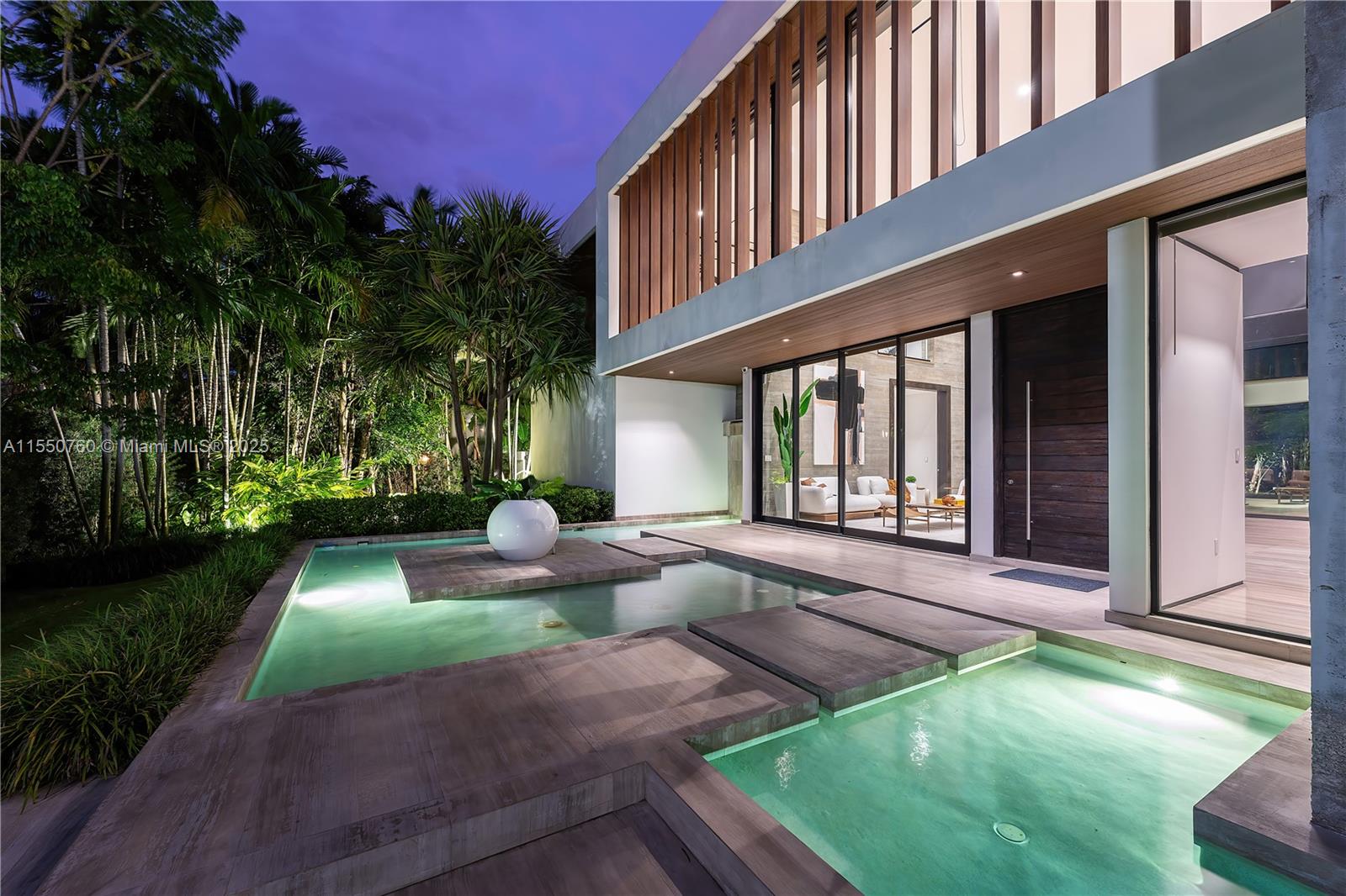 BAY HARBOR ISLAND - Residential