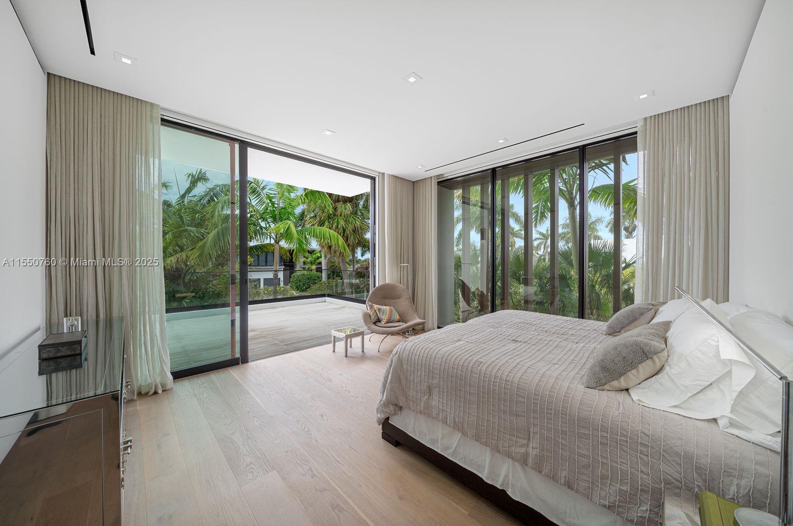 BAY HARBOR ISLAND - Residential