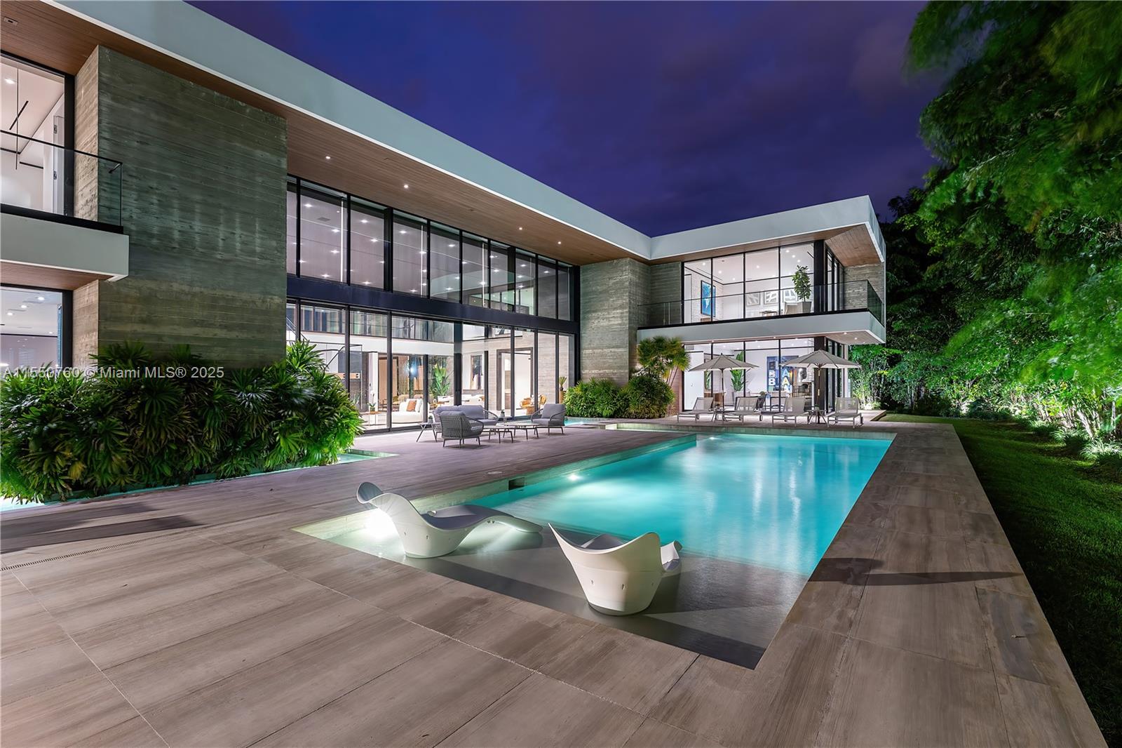 BAY HARBOR ISLAND - Residential