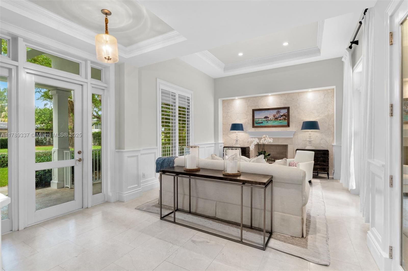 CORAL GABLES BISC BAY SEC - Residential