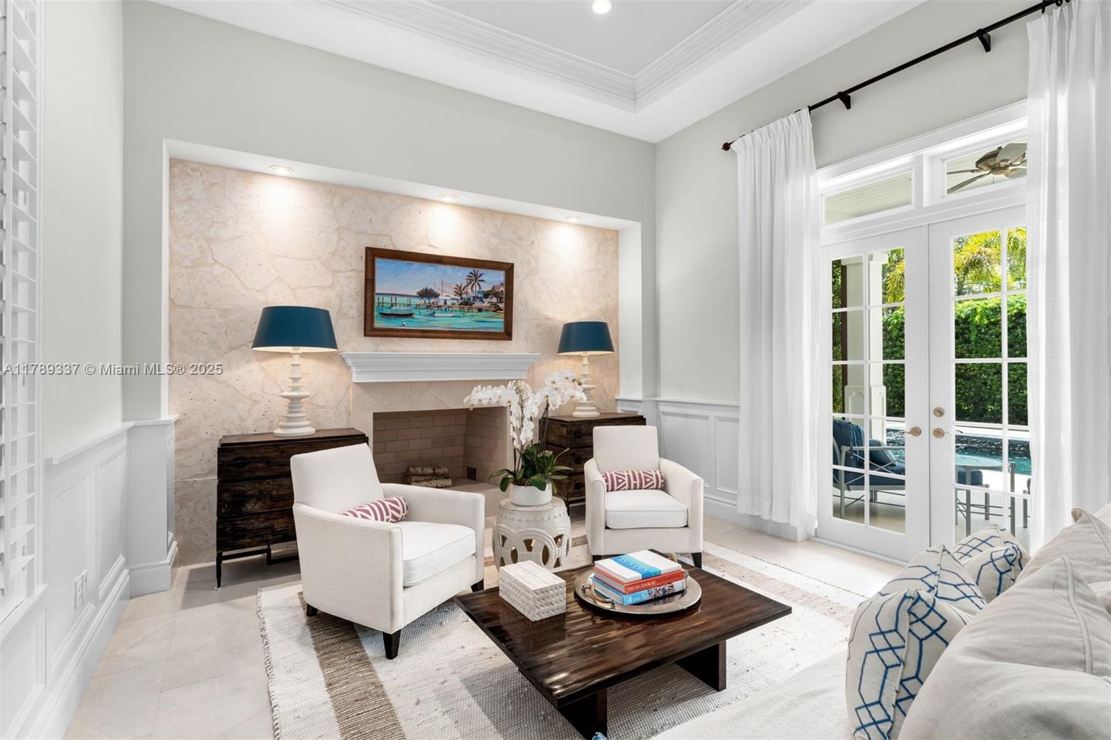 CORAL GABLES BISC BAY SEC - Residential