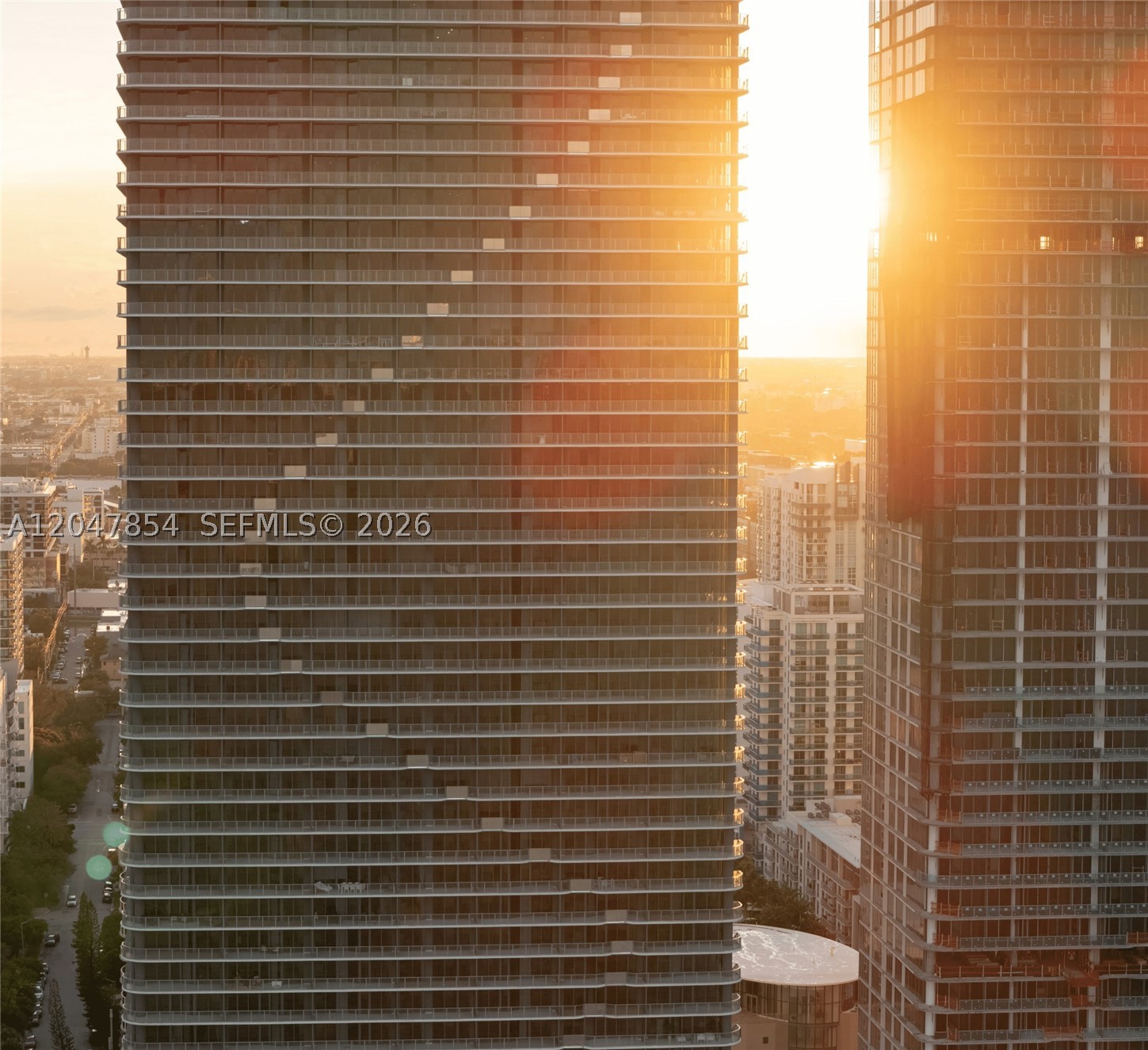 ARIA RESERVE - Residential