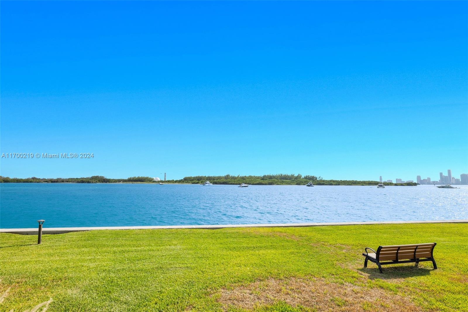 BAYSIDE VILLAGE EAST - Residential