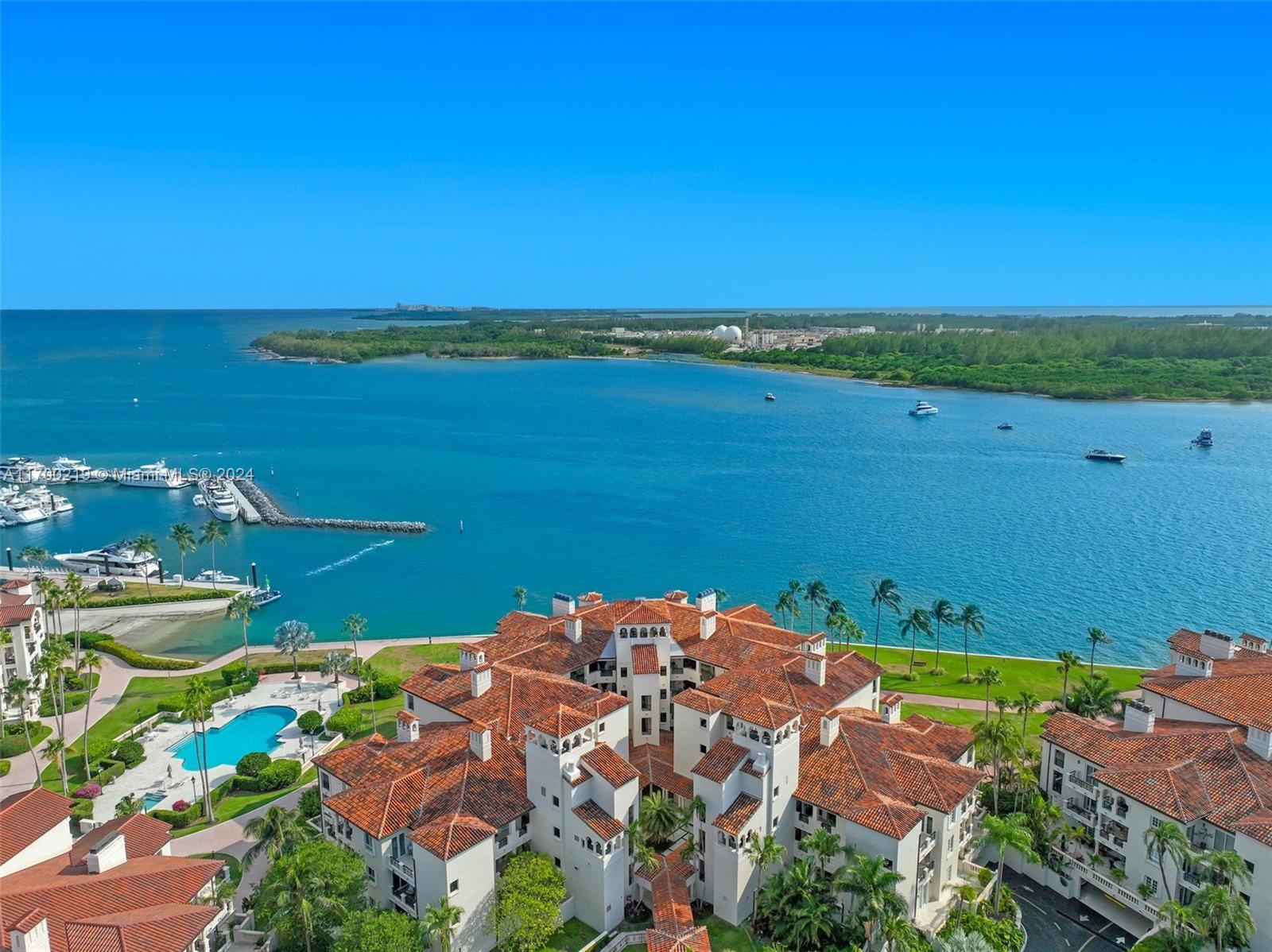 BAYSIDE VILLAGE EAST - Residential