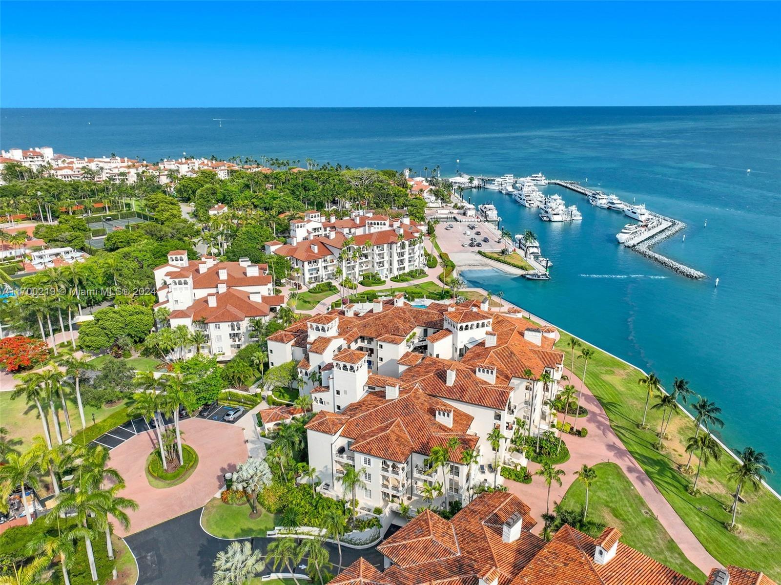 BAYSIDE VILLAGE EAST - Residential