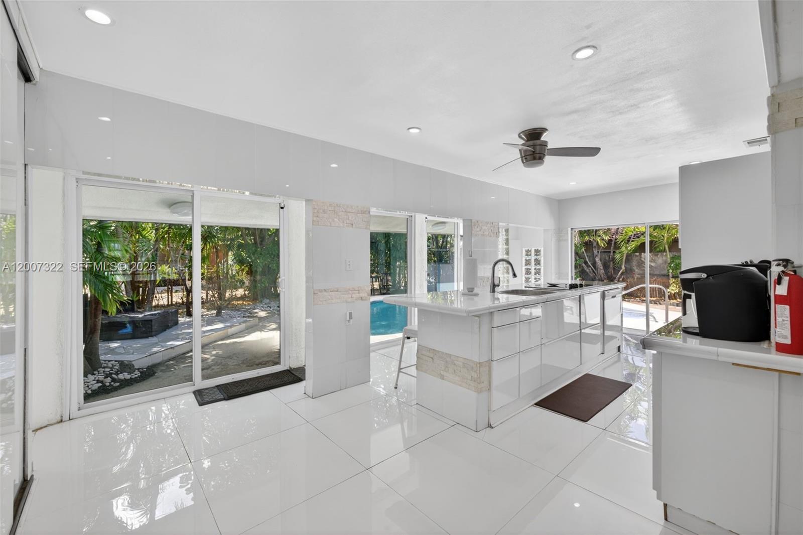 KNOLL RIDGE - Residential