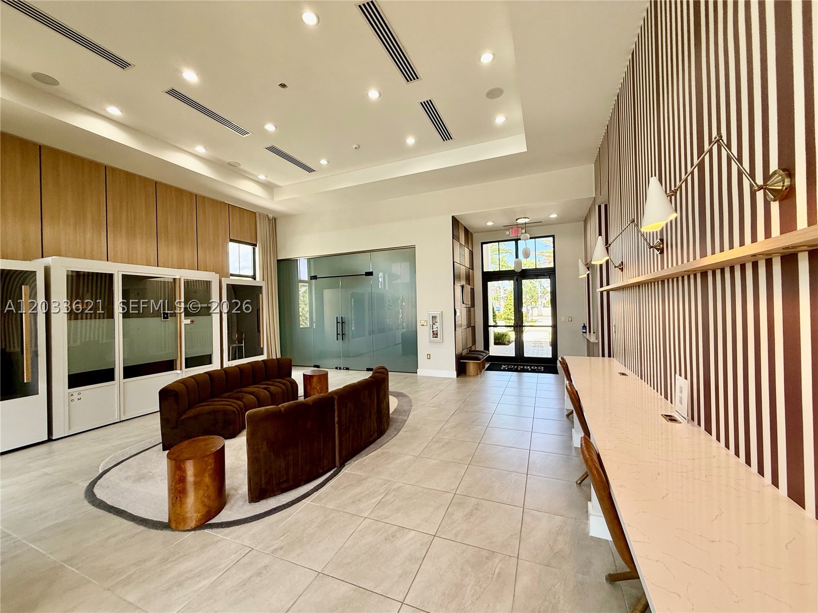 ESTATES AT SILVER PALM - Residential Lease