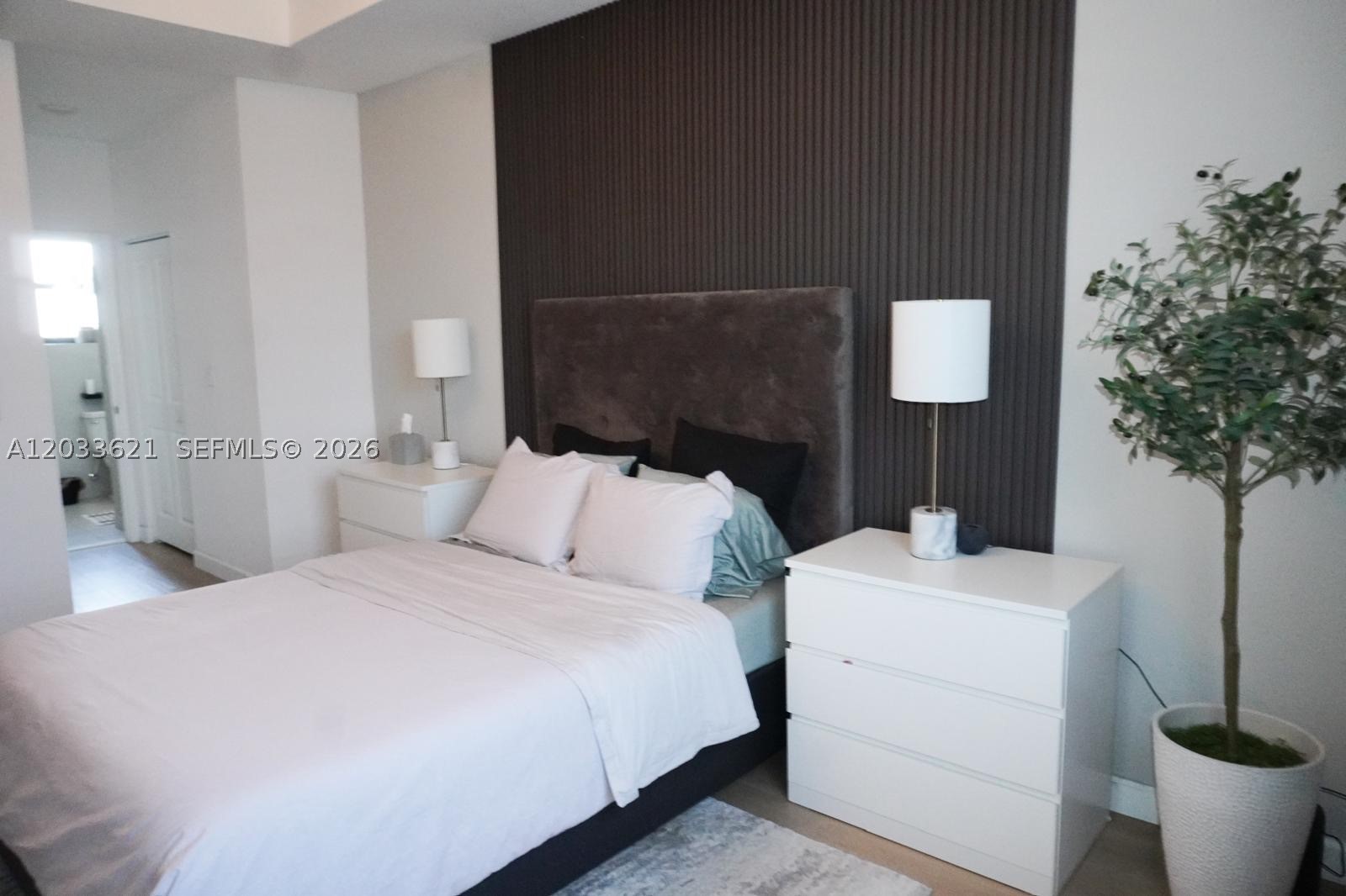 ESTATES AT SILVER PALM - Residential Lease