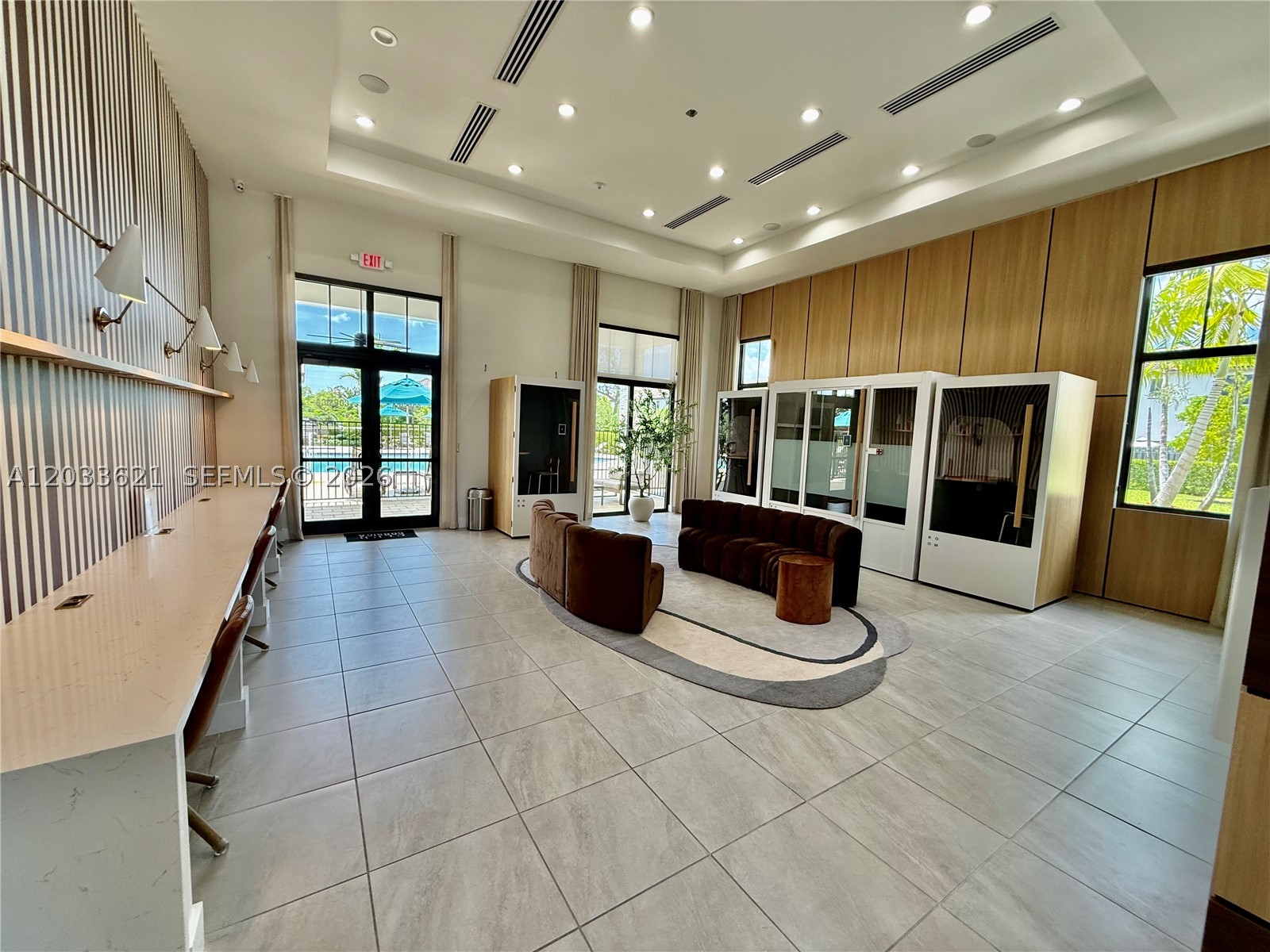 ESTATES AT SILVER PALM - Residential Lease